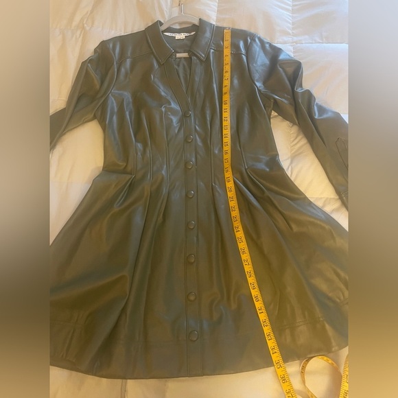 - Veronica Beard Ameeta Dress in Stone Army- faux leather size 14 - Picture 13 of 16